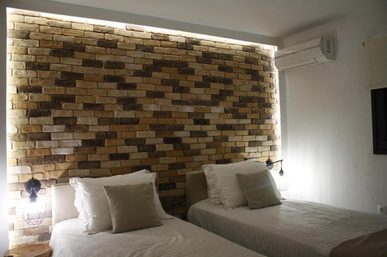 Salonikiou Beach Apartments Akti Salonikiou 外观 照片